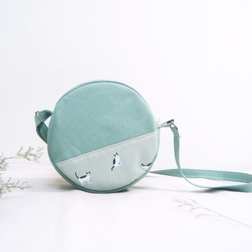 現貨手作夏日貓咪印花肩背小圓包-小綠花貓