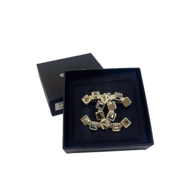 CHANEL香奈兒 秀款限定方塊造型字母雙c logo胸針(香檳金)