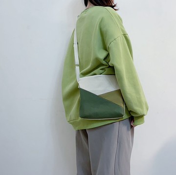 現貨手作拼色肩背斜背包抹茶包