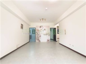 鳳山大潤發華廈一樓近文山｜高雄市鳳山區文化路