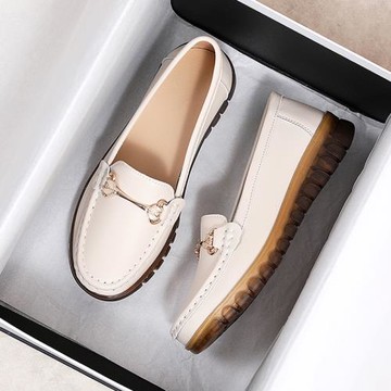 真皮媽媽鞋春秋新款一腳蹬單鞋軟底軟面舒適女鞋豆豆鞋中老年皮鞋