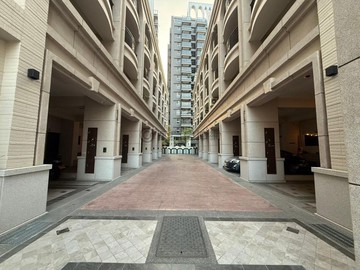 楠梓都會公園捷運站┃華雄建設輕屋齡車墅｜高雄市楠梓區惠勇街