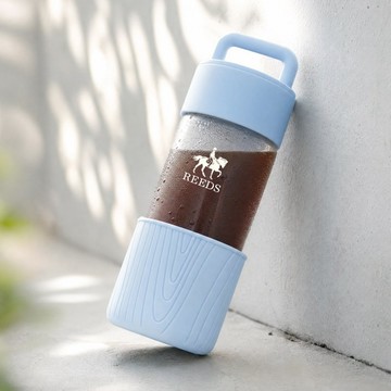 【REEDS x 康寧】晶透手提茶隔耐熱玻璃水瓶 480mL
