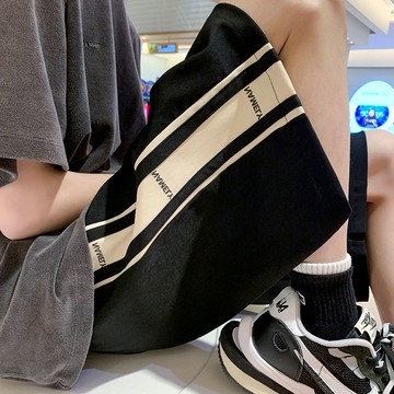 港風運動短褲女夏季寬松ins休閑褲設計感小眾小個子闊腿褲五分褲