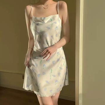 【臺灣出貨 免運】睡裙絲滑冰絲女夏薄款法式印花吊帶甜美露背外穿連衣裙子家居服