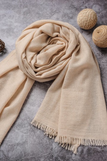 頂級高山Cashmere 圍巾 原色無染亞麻 親膚透氣 高山雪地