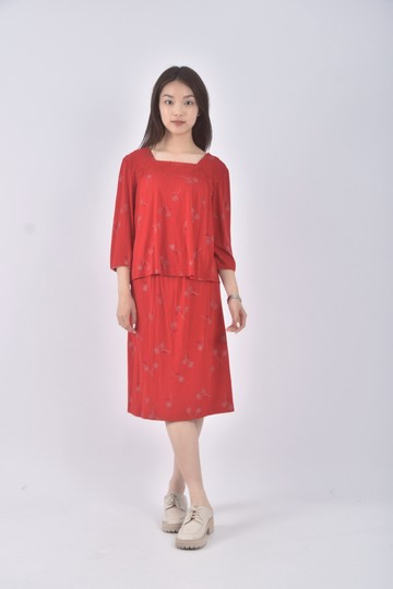 (S) 原創草堂花紋紅色套裝