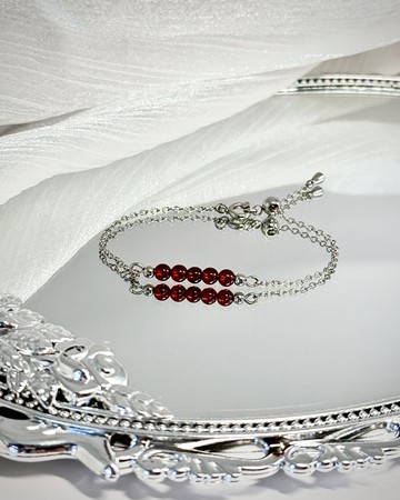 極細氣質紅石榴手鍊 - 醫療鋼/紅石榴石/絲滑可調式鍊