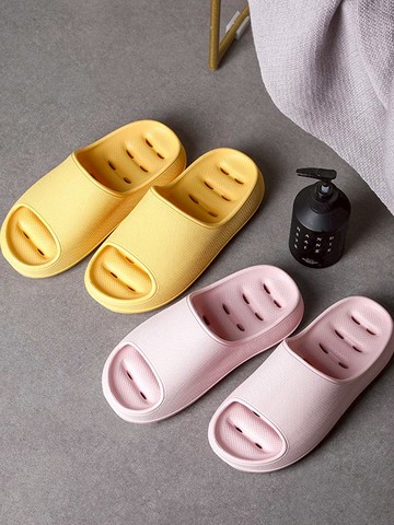 踩屎感浴室內洗澡拖鞋女夏天漏水超軟厚底防滑鏤空家居家用男