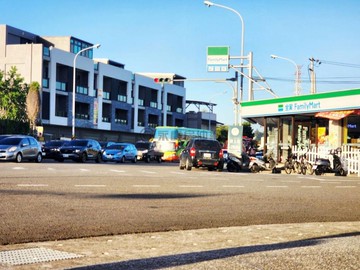 【後龍近高鐵】透天電梯住店｜苗栗縣後龍鎮造豐路