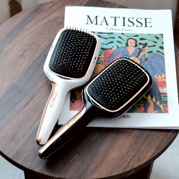 日本KOIZUMI 正負離子磁力養髮梳