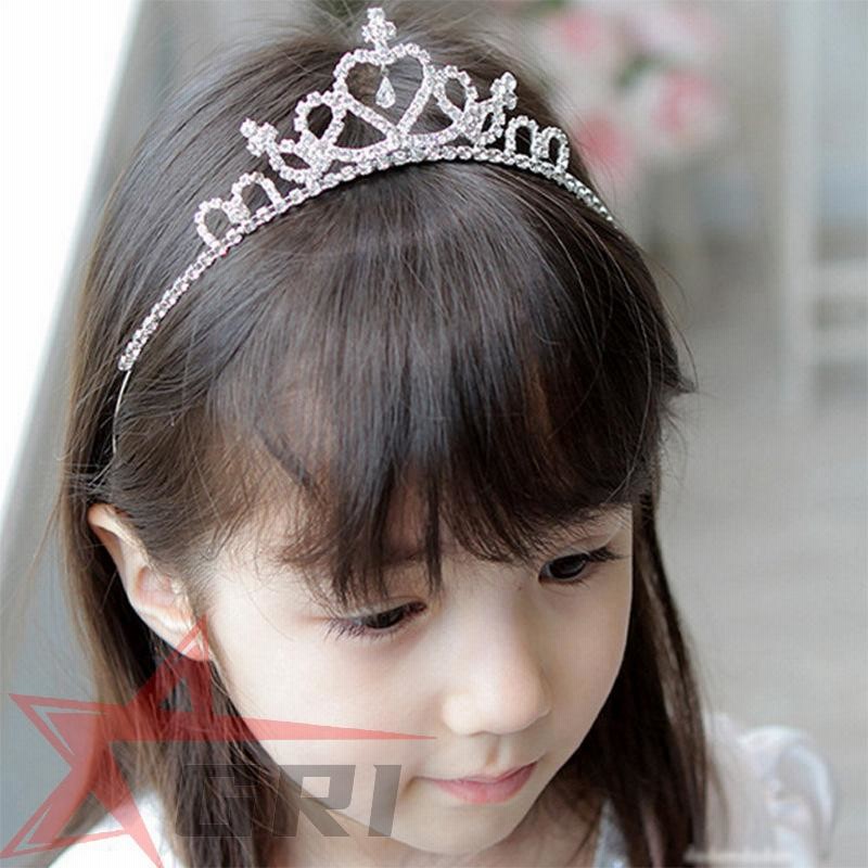子供用 ティアラ カチューシャ クラウン パーティー 結婚式 ティアラ ベビー ガールズ プリンセス お姫様 七五三 女の子 髪飾り ヘアアクセサリ 通販 LINEポイント最大0.5%GET LINEショッピング ヘアーアクセサリー へアゴム ティアラゴム パール 王冠 写真撮影フォト ②