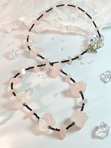 【YUE】粉夜之心 粉晶原礦×黑尖晶