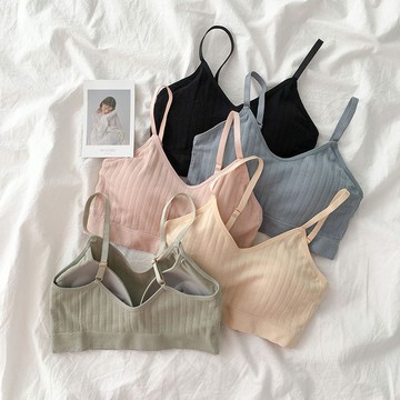 舒適好穿 帶胸墊可調節背心內衣bra 細肩帶小可愛 文胸 無痕胸罩 韓版性感流行內衣 彈性修身美背背心 夏季純色女生內衣