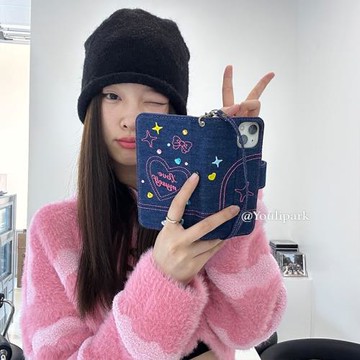 由里公園ins美式少女刺繡牛仔翻蓋適用11蘋果15ProMax手機殼iPhone13全包15新款12Pro軟14Promax防摔保護套14