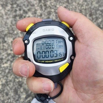 【70W大屏】卡西歐秒錶 計時器 秒錶 電子秒錶 計時秒錶 跑步秒錶 田徑秒錶 裁判專用 大屏防水 精準計時 體育比賽訓練
