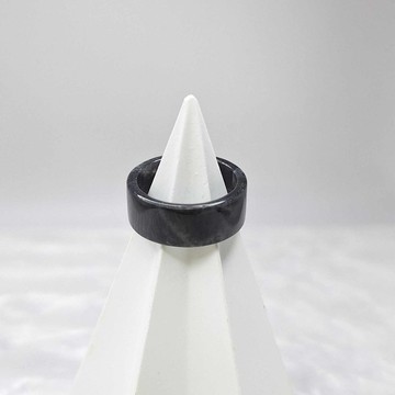 溫潤濃郁烏雞戒指 玉戒 國際圍8內徑15 | 天然緬甸玉A貨翡翠