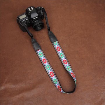 cam-in 繡花系列專業相機背帶 通用接口 CS152