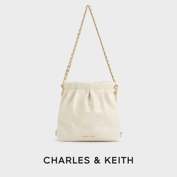 【CHARLES & KEITH】快速出貨! Duo 細鍊抓皺後背包(S)｜時髦通勤必備