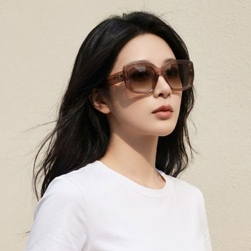 【BOLON 暴龍】方形膠框太陽眼鏡(☆BL3212-A62)