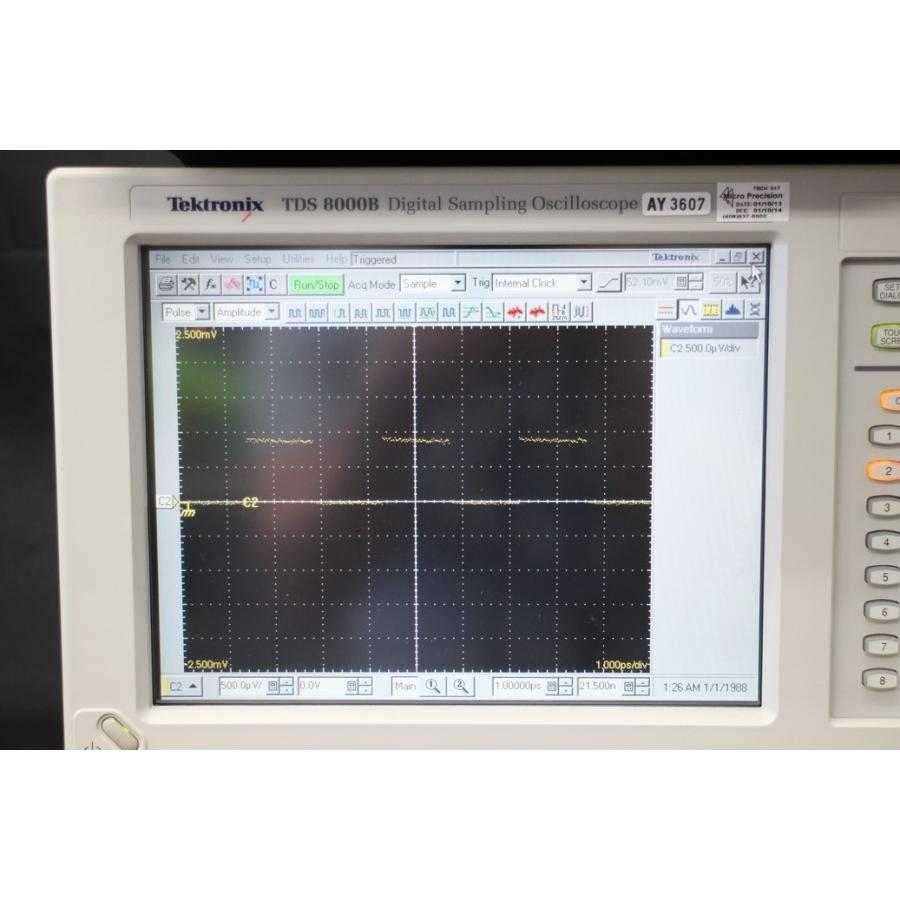 Tektronix TDS8000B Digital Sampling オシロスコープ