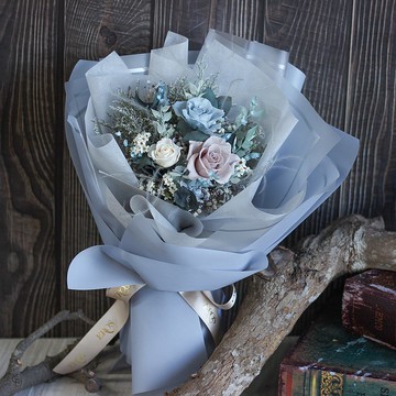 客製畢業花束 永生玫瑰花束 乾燥花束 Graduation Day求婚花束