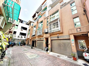 歸仁國小挑高設計透天厝｜台南市歸仁區大仁街