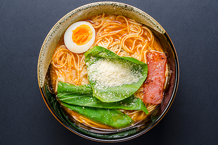 福岡県産 ラー麦使用 たなばたの里ラーメン（トマト）8食入