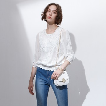 CLL巧玲瓏  優雅歐風繡花上衣 9793303