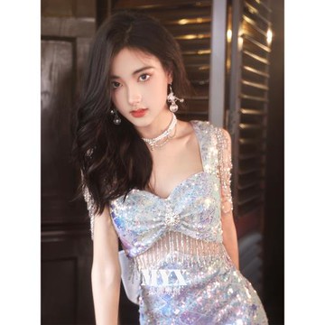 年會晚禮服女氣質輕奢小眾高端修身性感亮片魚尾連衣裙宴會主持人