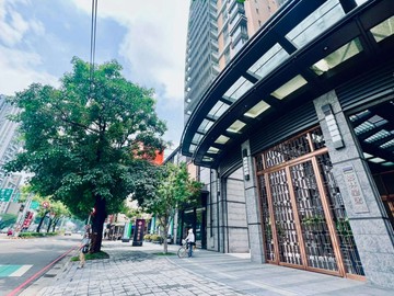 七期鄉林皇居｜全新未住｜毛胚三車位｜台中市西屯區臺灣大道三段
