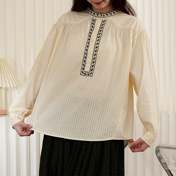 立領刺繡上衣882360