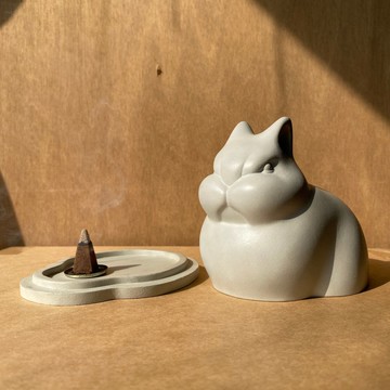 憤怒小兔塔香座