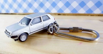 【震撼精品百貨】日本精品百貨-手機吊飾/鎖圈-小汽車系列-鑰匙圈-銀色S