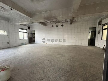 大樹區大地坪大面寬需整理的透天別墅｜高雄市大樹區中正一路大坪巷