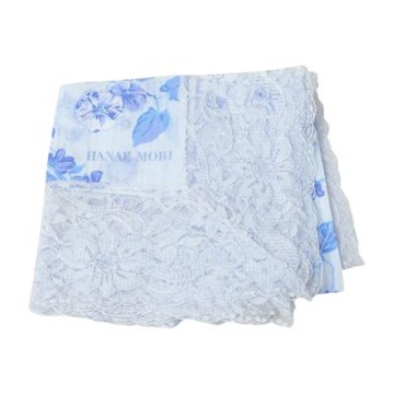 Hanae Mori 日本製100%棉優雅花卉圖騰字母LOGO蕾絲帕領巾(淡粉藍系/58CM)