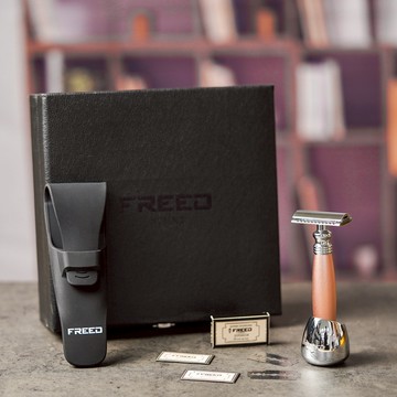 【FREED】兩周年紀念款 尊爵四件組雙刃刮鬍刀禮盒 客製化 刻字 送禮 生日 男生 男性 聖誕節 交換禮物情人節禮物