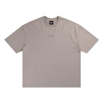 NEW ERA 男女 寬版短袖上衣 URBAN CORE NEW ERA 石灰 NE14891455
