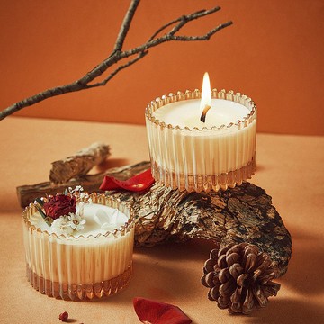 MAYBES  |  【惜福品】琥珀金乾燥花精油香氛大豆蠟燭 75g