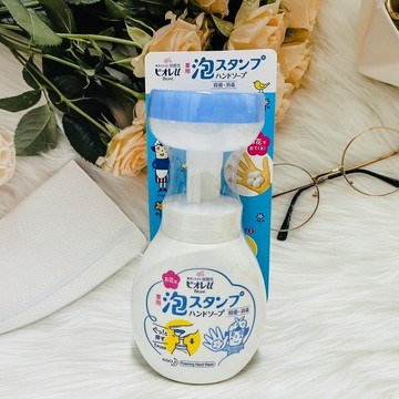 日本 KAO 花王 Biore 按壓式花朵造型泡沫洗手乳 250ml｜全店$299 全家取貨免運｜領券9折｜APP下單最高再賺13%點數⚡