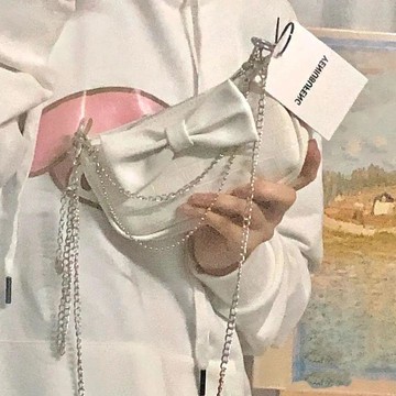限時下殺！！野牛不瘋原創蝴蝶結手機包2022新款潮辣妹鏈條迷你小包斜跨包0507