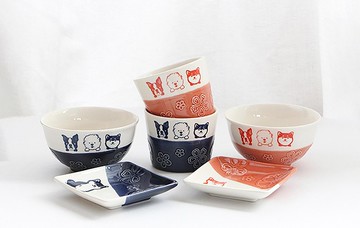 日本超人氣的狗兄弟碗杯碟  浮雕 手工釉