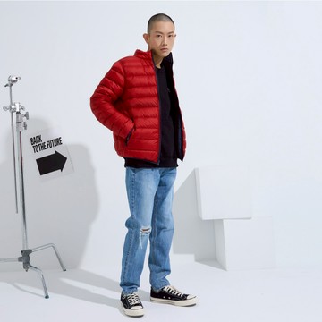 【ERSS】 男裝 羽絨外套 輕量羽絨 羽絨外套男 羽絨服 修身 附收納袋 朱紅【K10145】