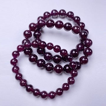 【肯爸水晶嚴選】天然紫牙烏石榴石手珠3A