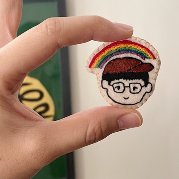 原創設計訂製 l 客製化刺繡胸針 刺繡別針 插畫胸針 客製圖刺繡