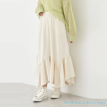 earth music   不規則荷葉下擺拼接長裙