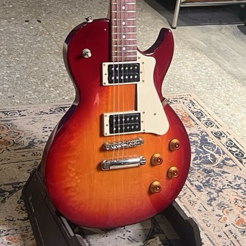 【二手】9成新 Cort CR100 雙雙 無搖座 櫻桃紅漸層 Cherry Red Sunburst Jatoba指板 LP型 電吉他