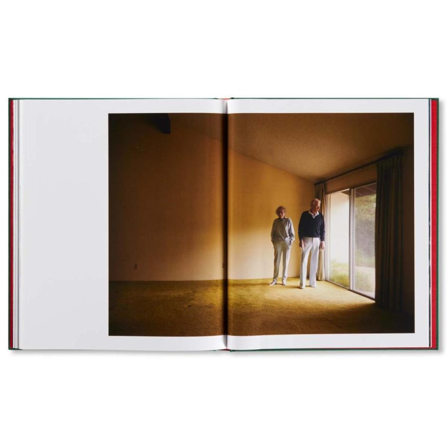 Larry Sultan: PICTURES FROM HOME SECOND PRINTING   ラリー・サルタン 作品集 復刻版