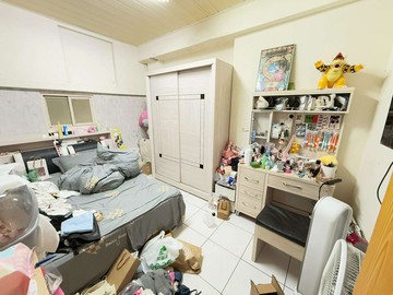 大里五大房活路機能好 比大樓便宜透天｜台中市大里區好來五街