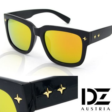 DZ 十字閃光釘 抗UV太陽眼鏡造型墨鏡(綠彩虹膜)